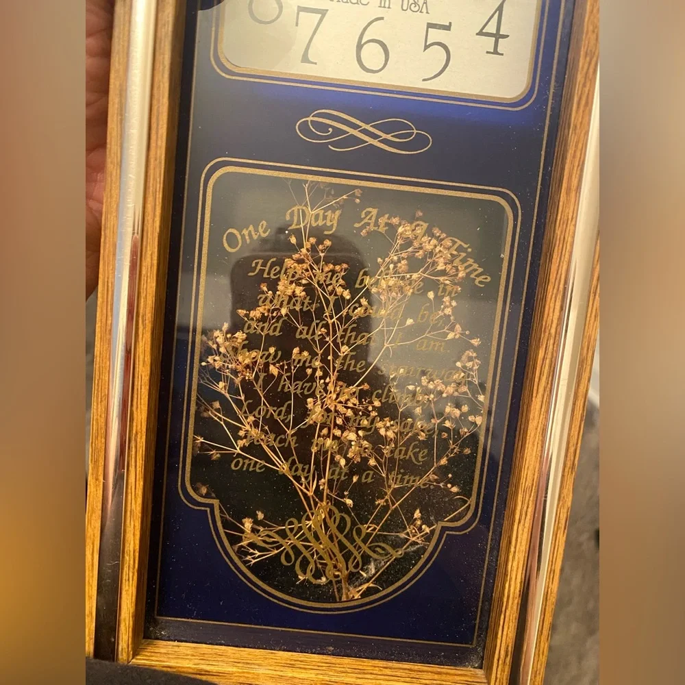 Ingraham Vintage Wood Wall Or Mantle Clock W/Poem.Dark Blue Background.Like New.